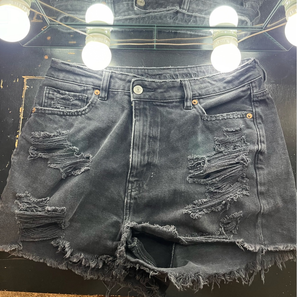 american eagle black jean shorts